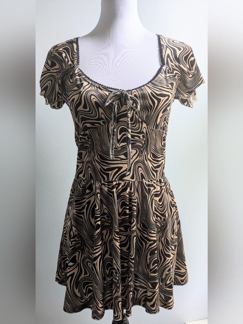 Soft Velvet Swirl Print Urban Outfitters Romper Size M/L